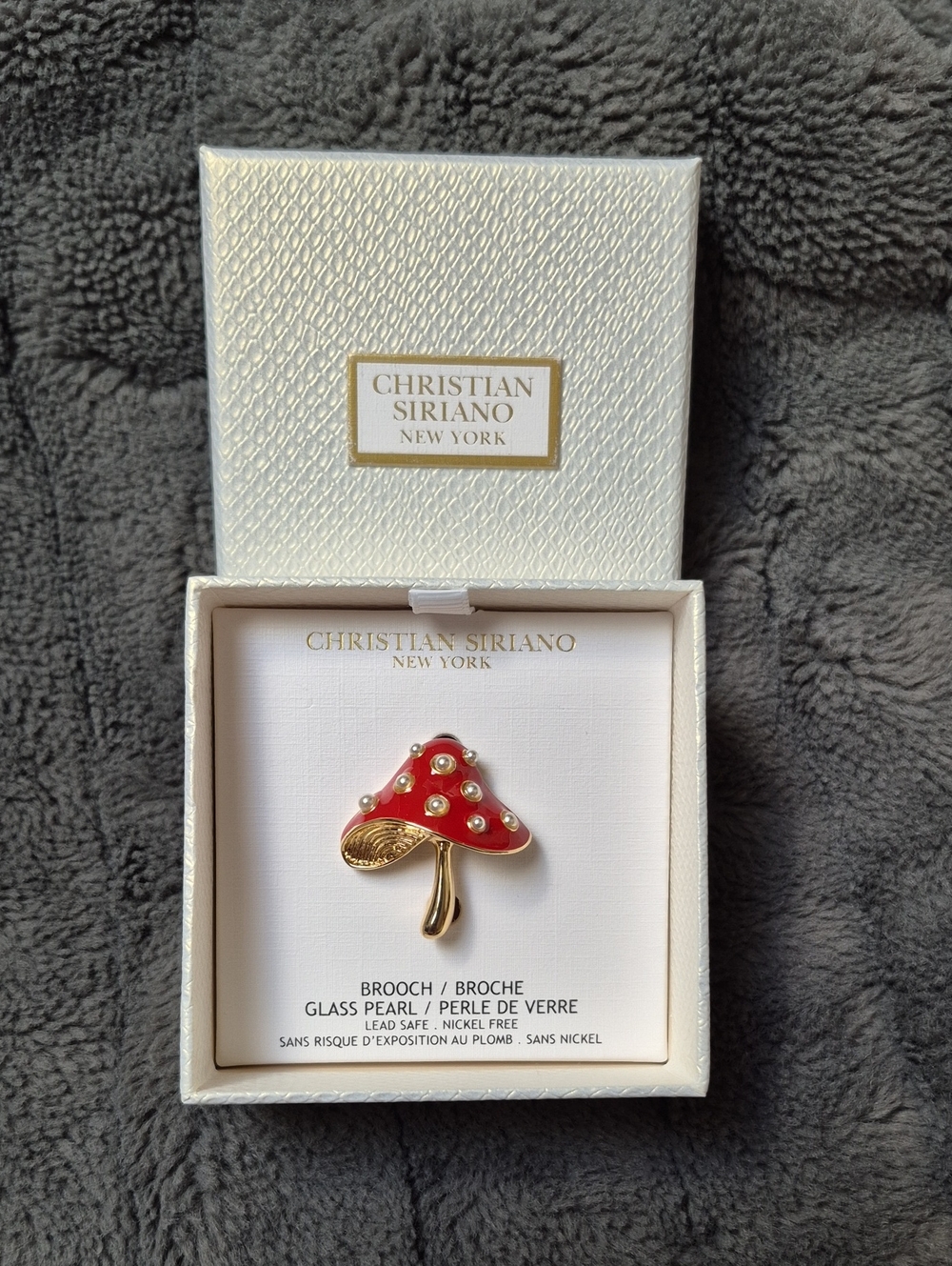 Christian Siriano Red & Gold Tone Mushroom Brooch With Glass Pearls, New In Box!